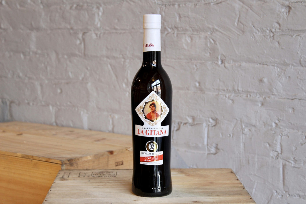 NV Bodegas Hidalgo La Gitana, Manzanilla Sanlucar de Barrameda Sherry - Jerez, Spain (375ml)