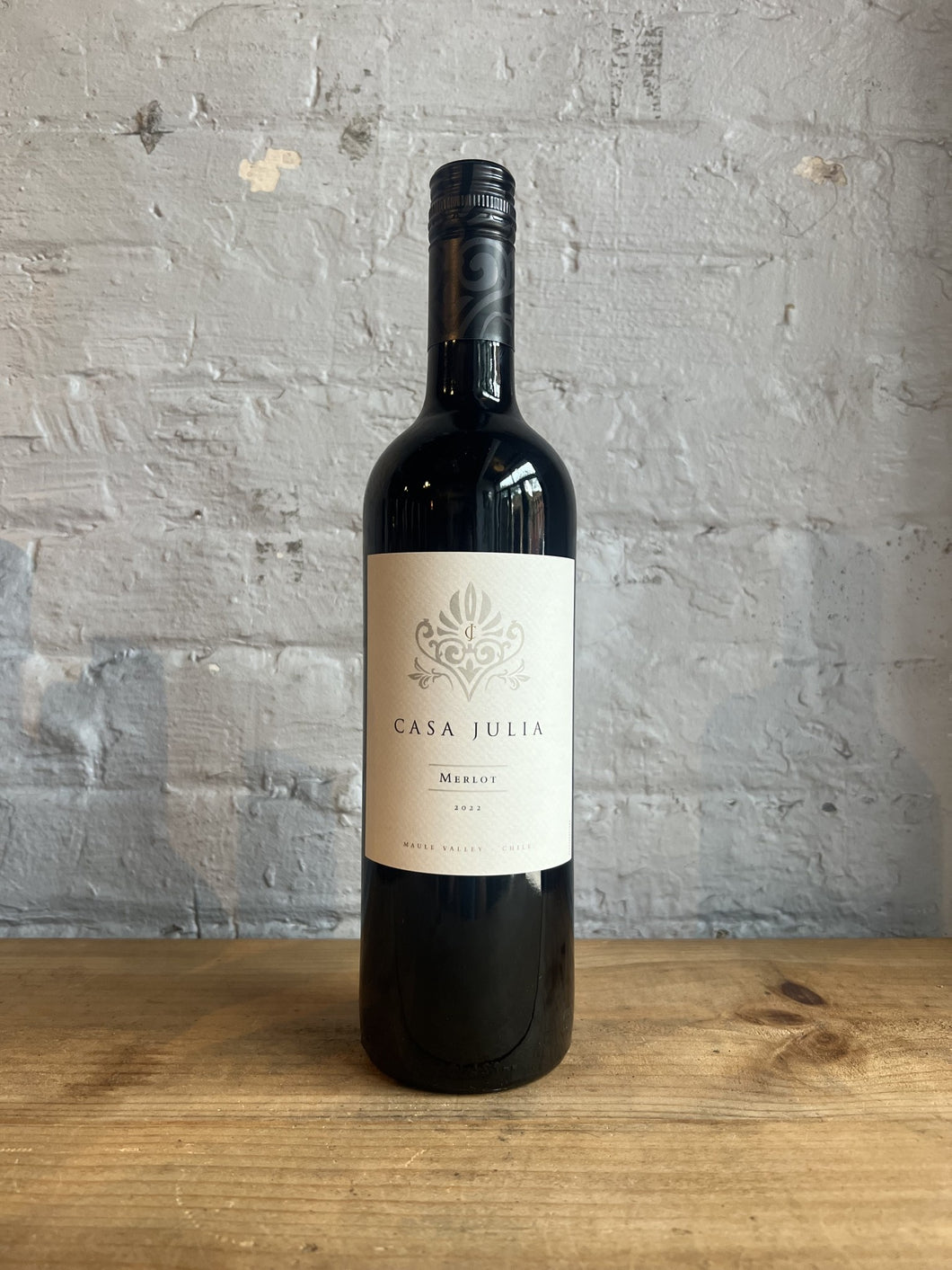 2022 Casa Julia Merlot - Maule Valley, Chile (750ml)