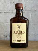 Load image into Gallery viewer, Ron Abuelo Anejo Rum - Panama (200ml)
