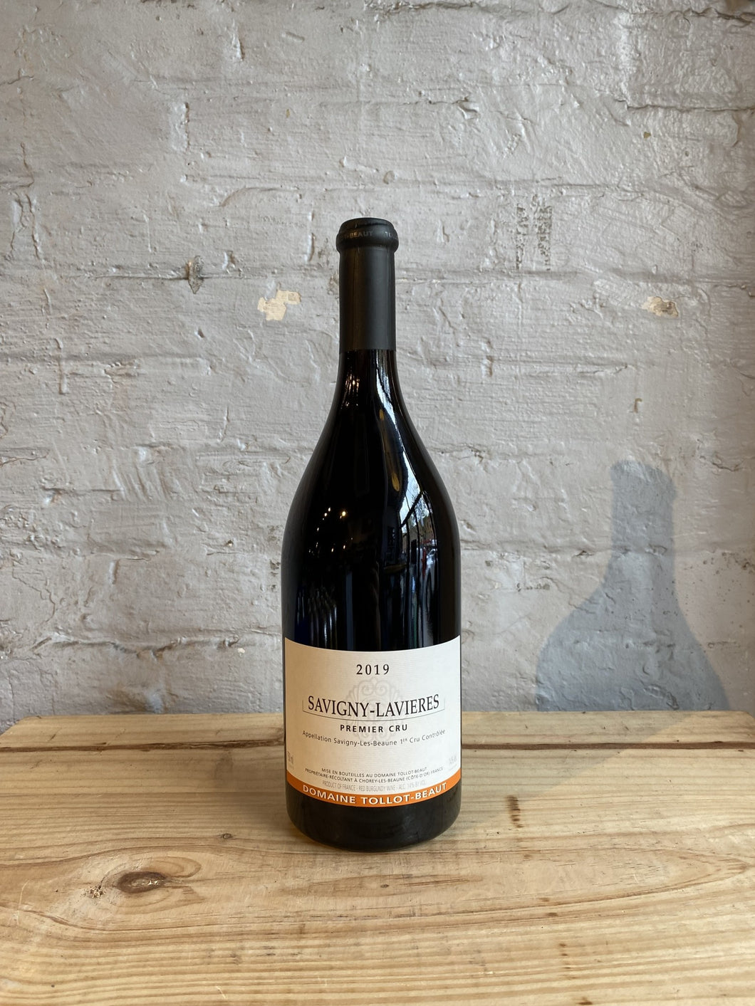 2019 Domaine Tollot-Beaut & Fils Savigny-lès-Beaune 1er Cru Lavieres - Burgundy, France (750ml)