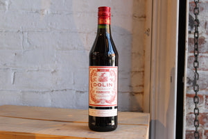 Dolin Vermouth de Chambery Rouge - Savoie, France (750ml)