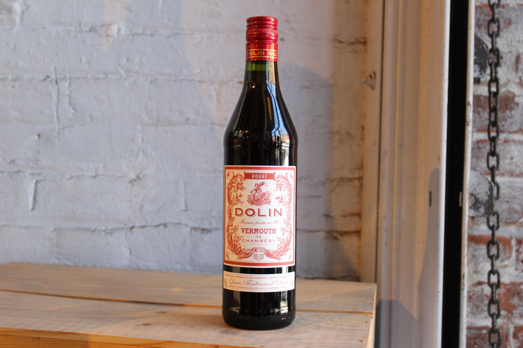 Dolin Vermouth de Chambery Rouge - Savoie, France (750ml)