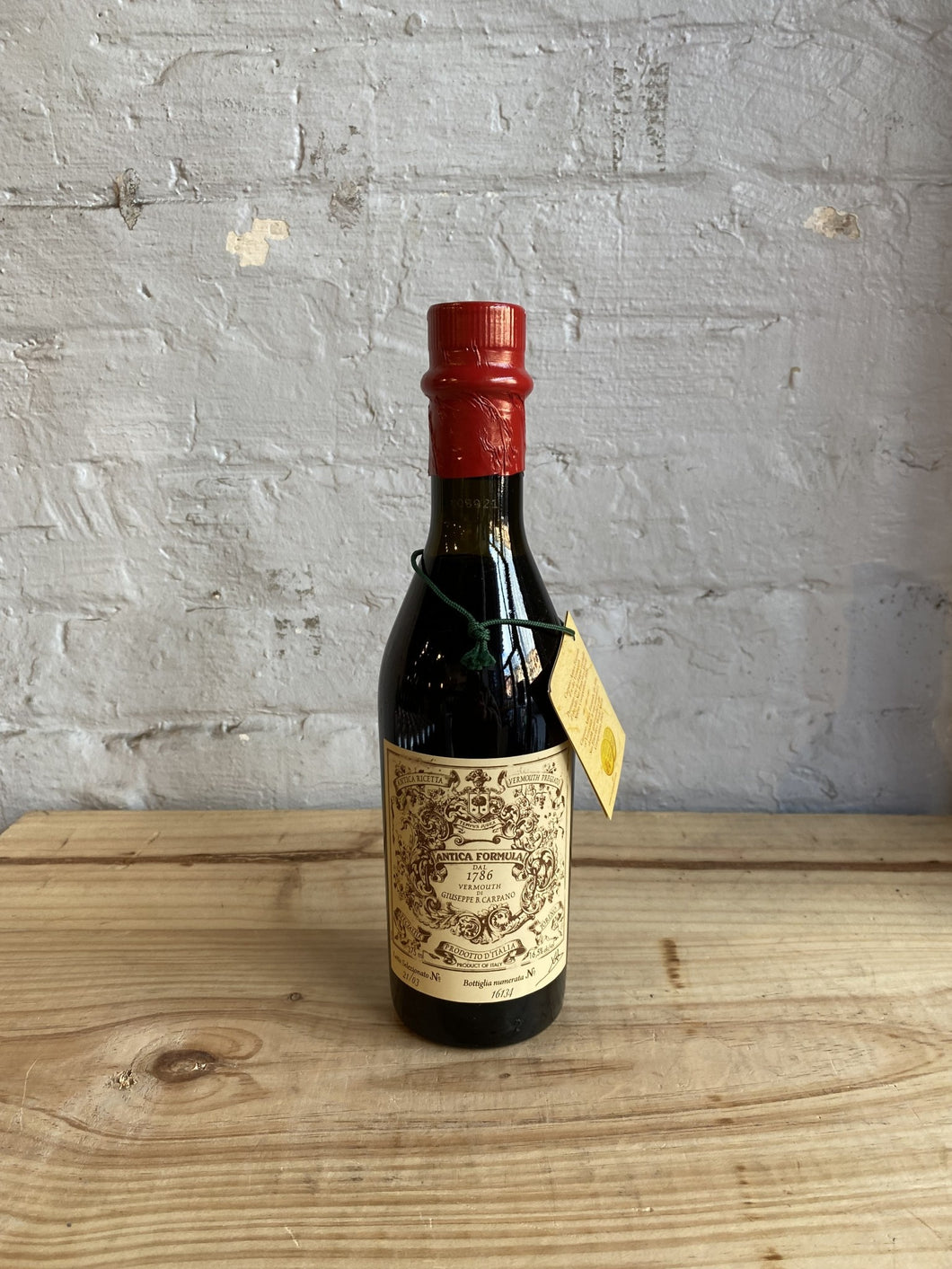 Carpano Antica Formula Vermouth - Italy (375ml)